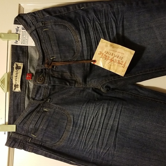 New Freestyle Revolution World Tour 90's Low rise jeans - Picture 2 of 6